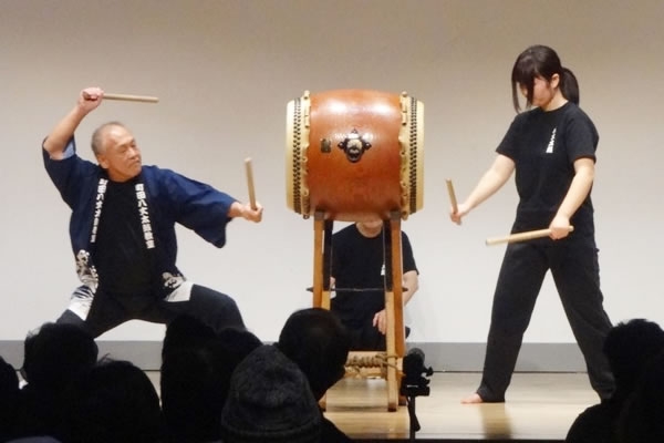 町田八丈太鼓教室の講師紹介